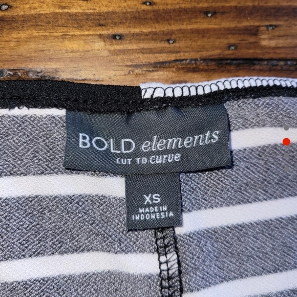 BOLD Element - Picture 3 of 4